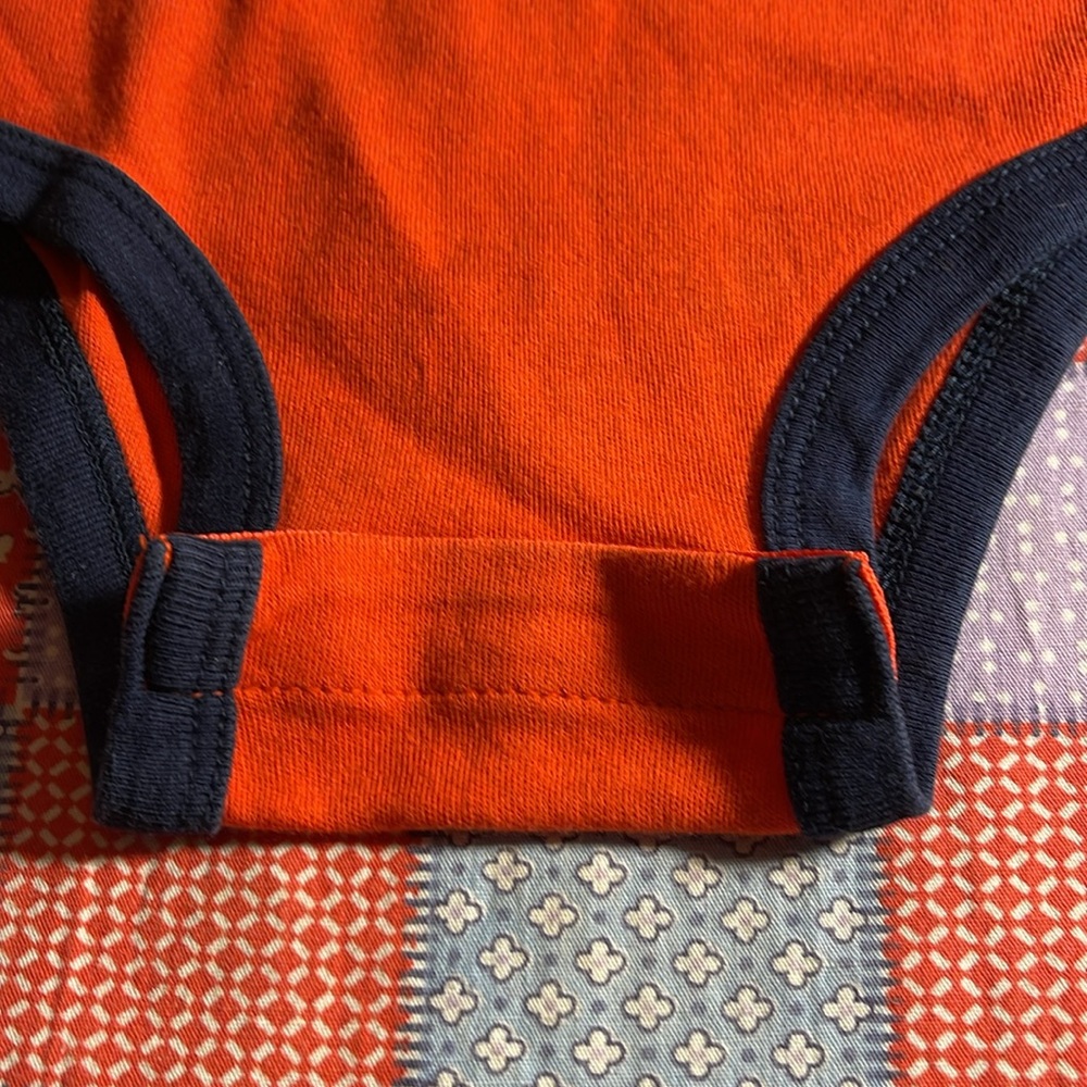 Nike. Short sleeve onesie. 0-3 months. Turquoise and Tangerine. - Picture 5 of 7